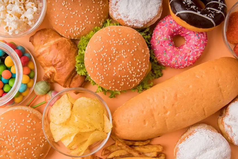 El-consumo-de-alimentos-ultraprocesados-se-asocia-con-cancer-parkinson-e-hipertension